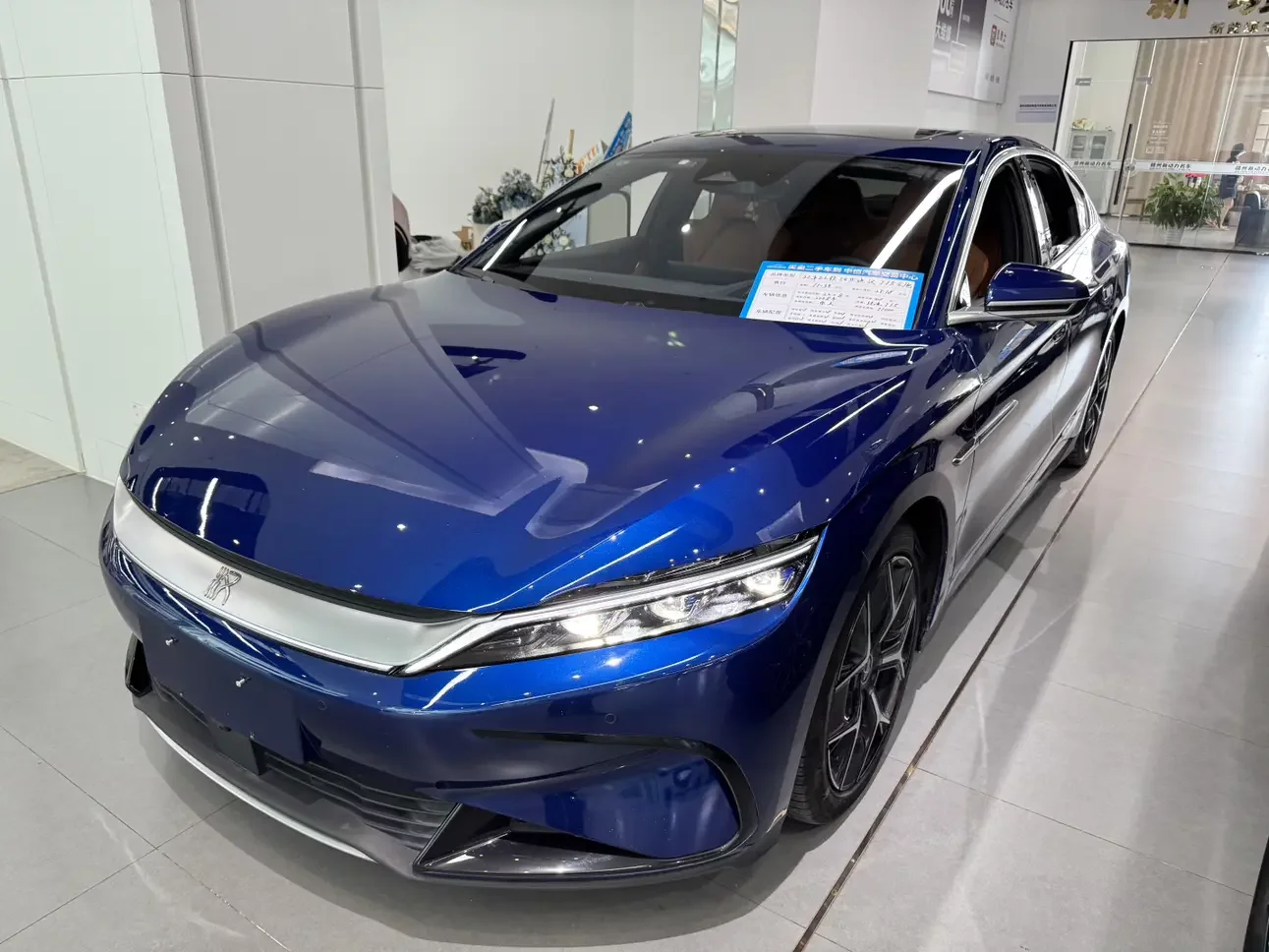 BYD HAN EV