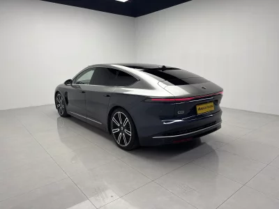 NIO ET9