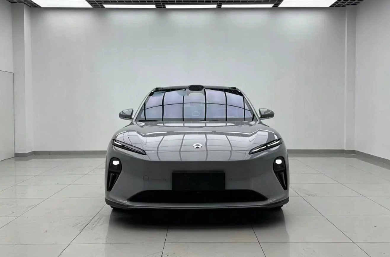 NIO ET5T