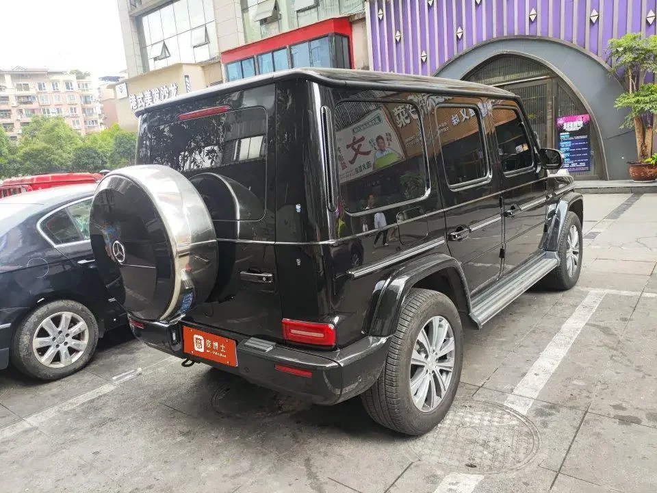Mercedes-Benz G Class