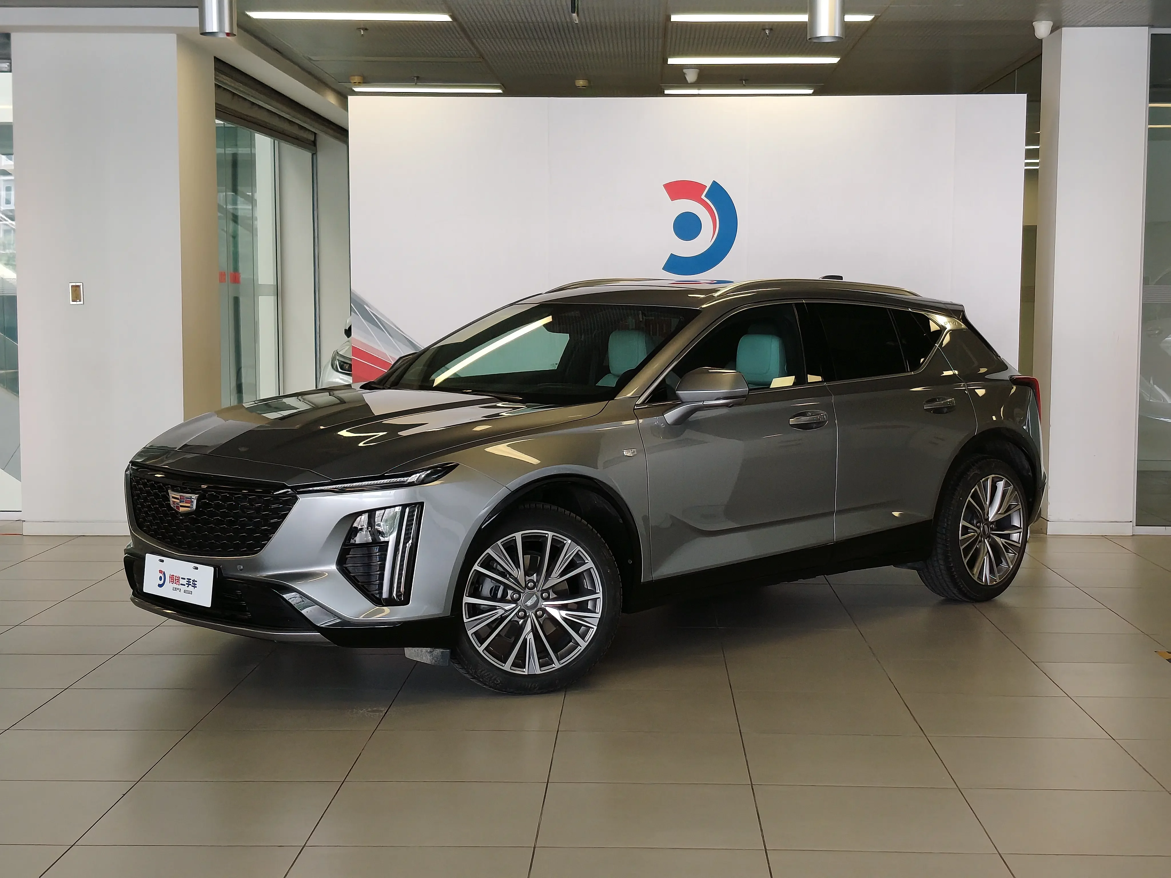 Cadillac GT4