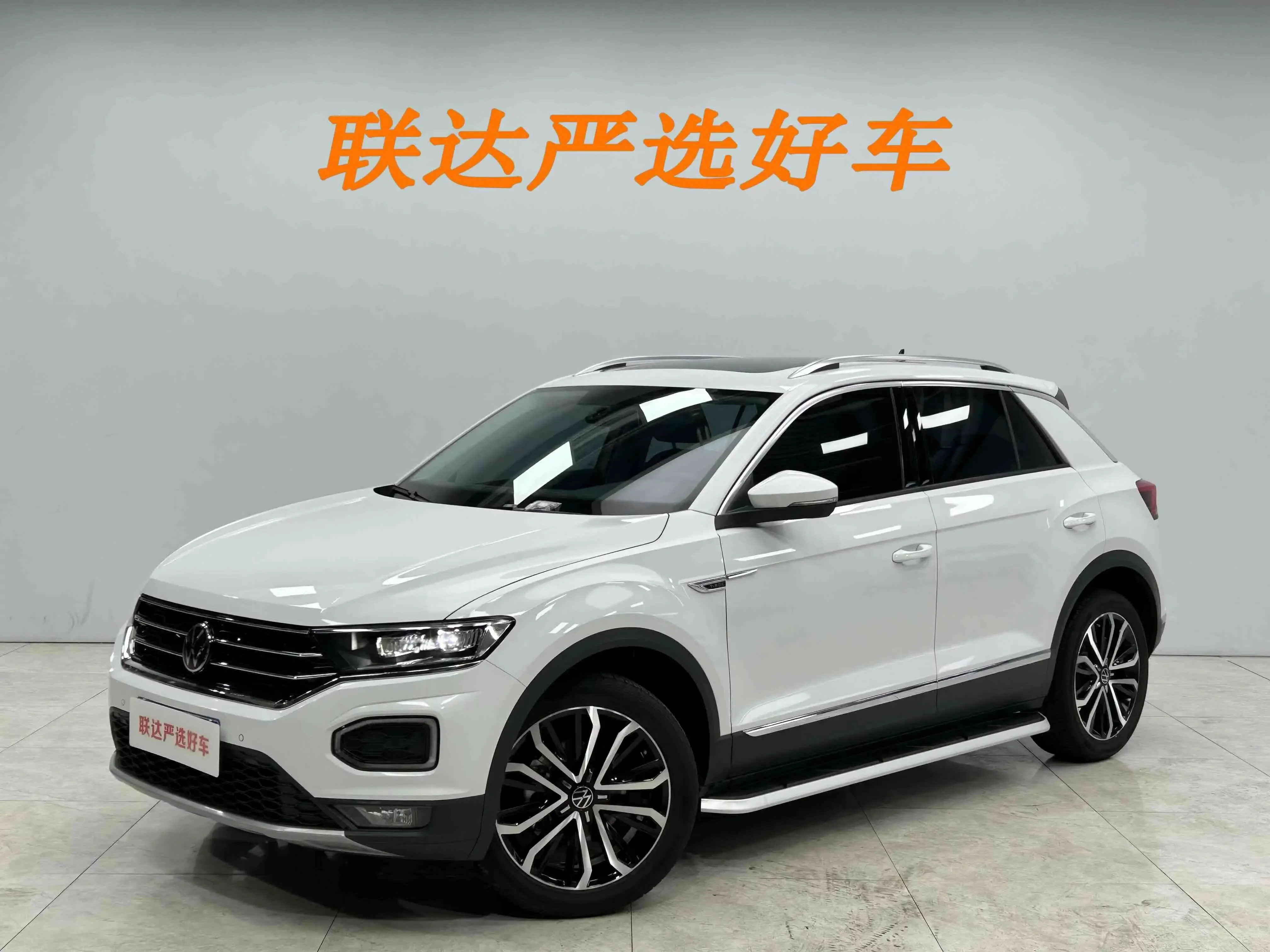VOLKSWAGEN T-ROC