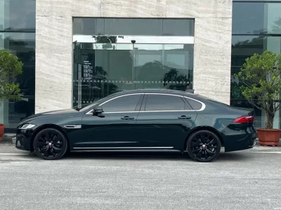 Jaguar XFL