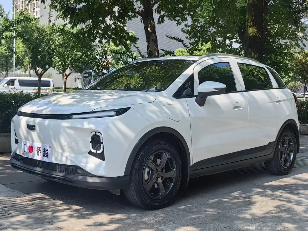 Geely Geometry E Firefly