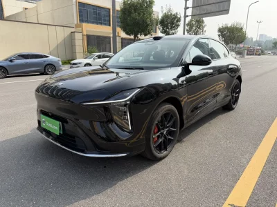 IM Motors Zhiji LS6