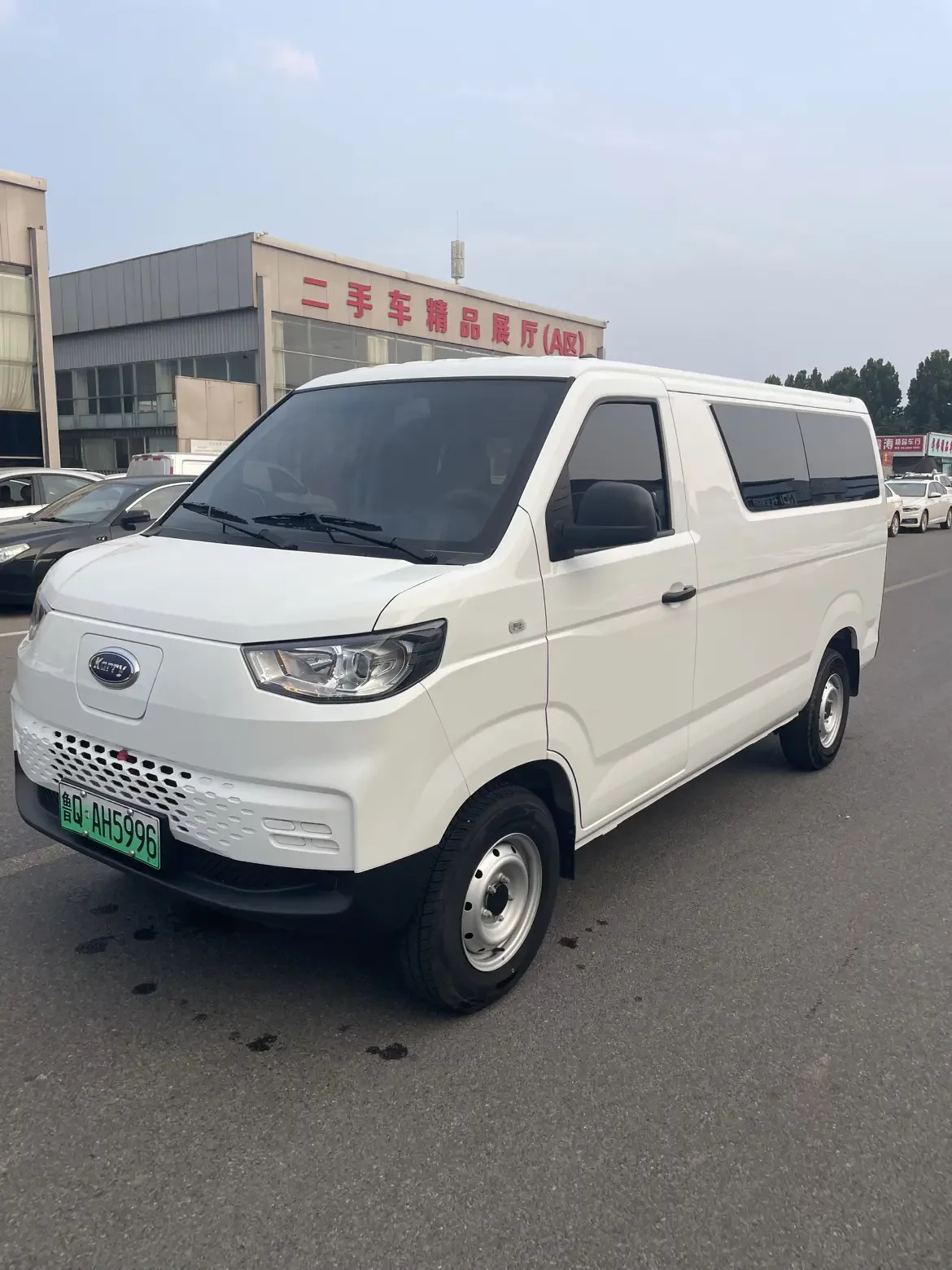 Carrier Porpoise E5  из Китая