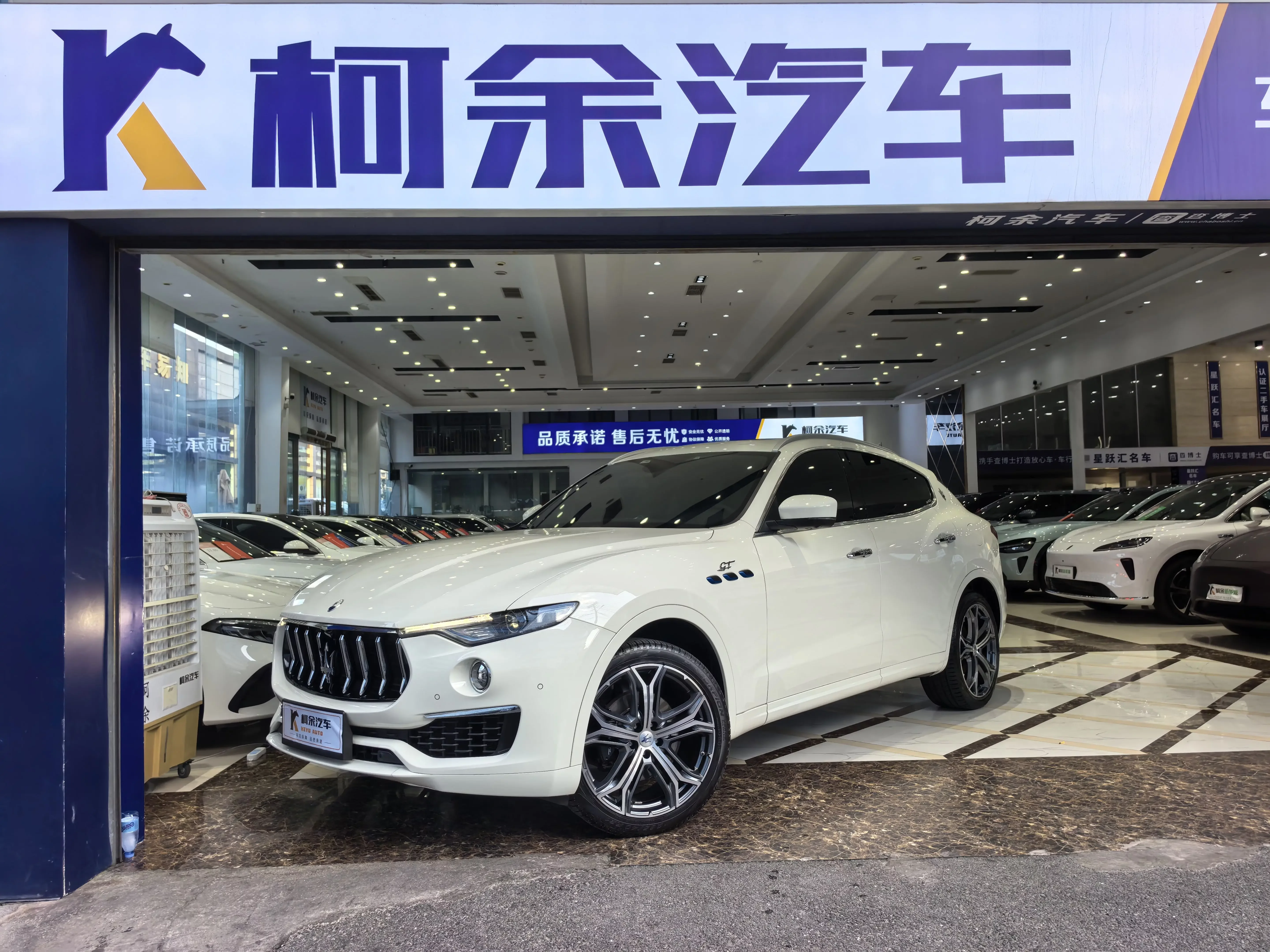 Maserati Levante  из Китая