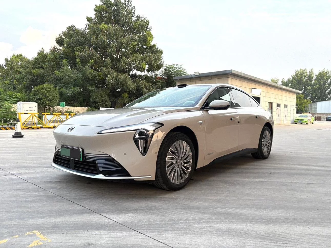 Buick L7  из Китая