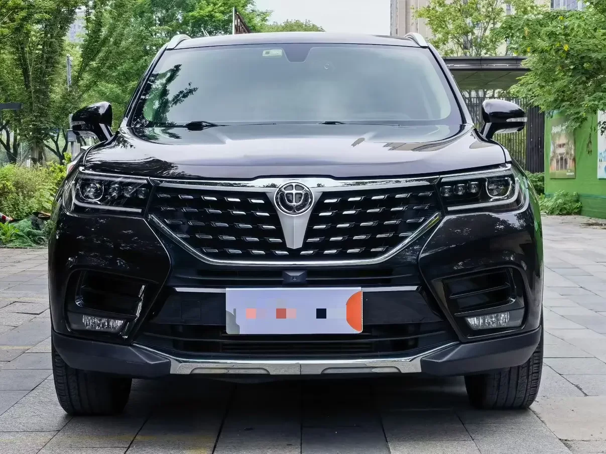 Brilliance Zhonghua V7  из Китая