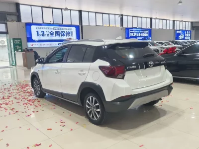 Toyota Yaris L