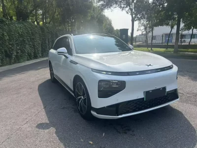 XPeng G9