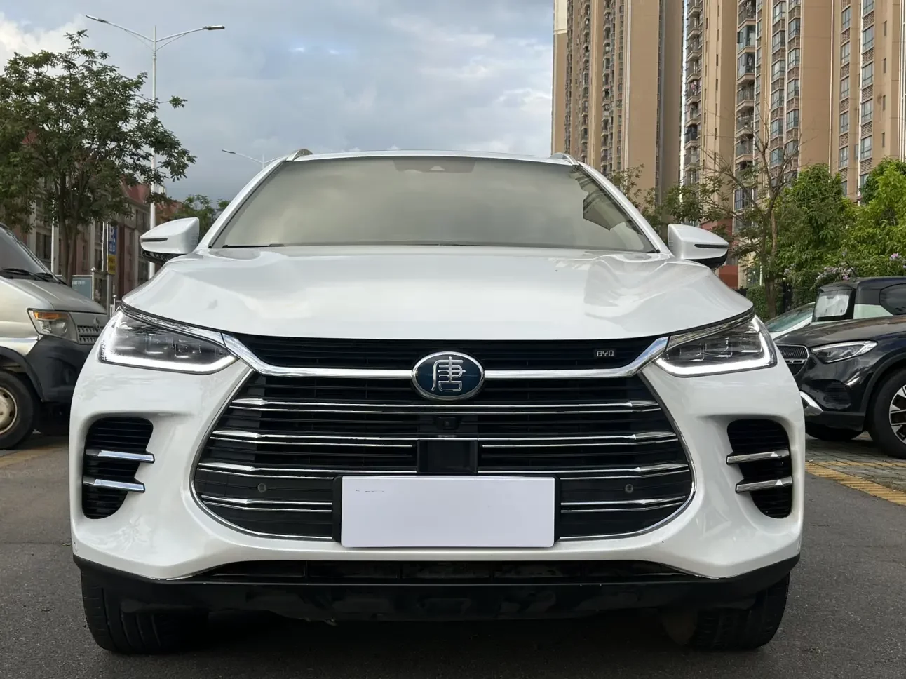 BYD Tang DM