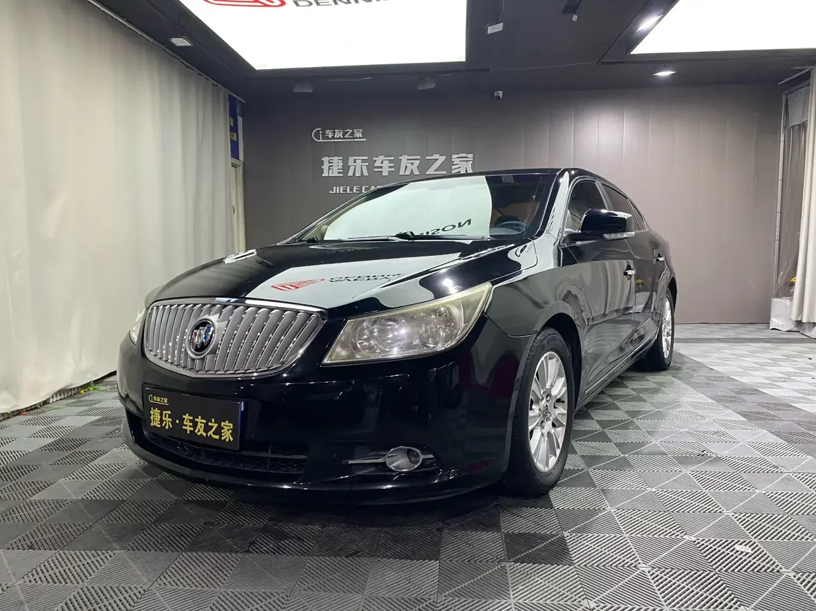 Buick LaCrosse  из Китая
