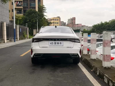 Chery Arrizo 8