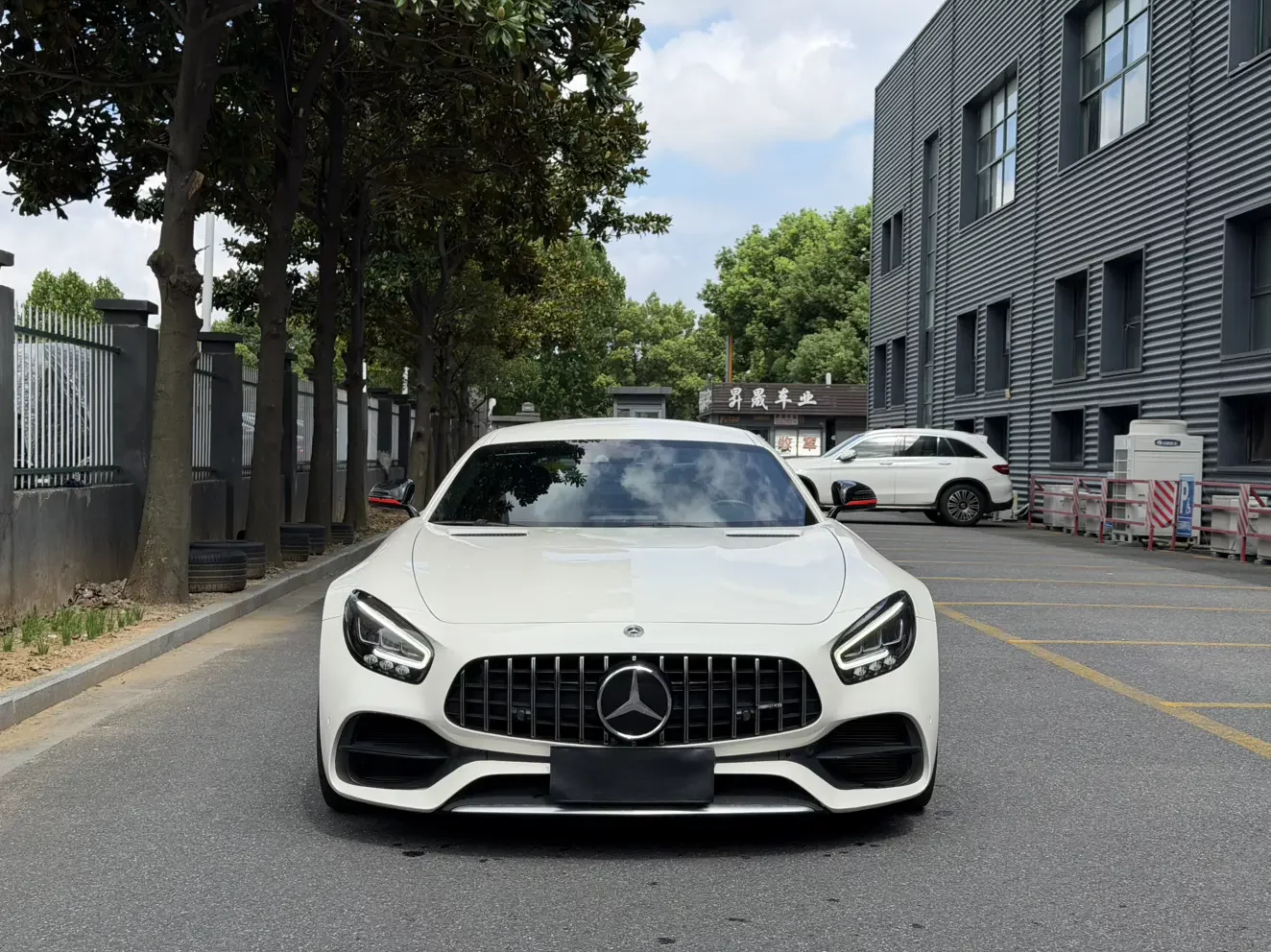 Mercedes-Benz AMG GT