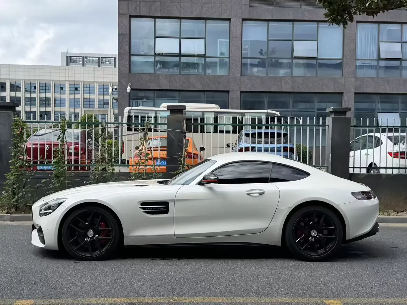 Mercedes-Benz AMG GT
