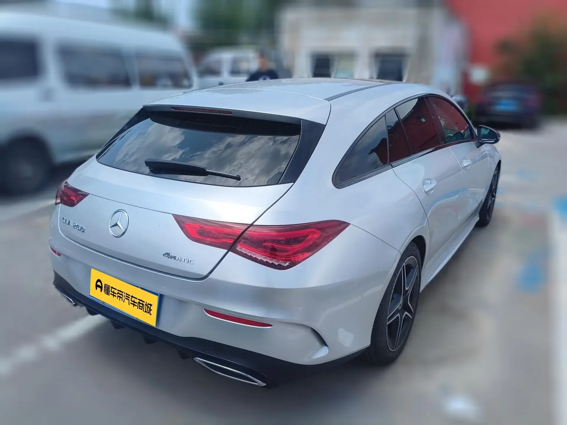 Mercedes-Benz CLA (Imported)