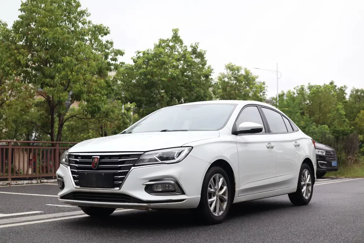 Roewe i5  из Китая