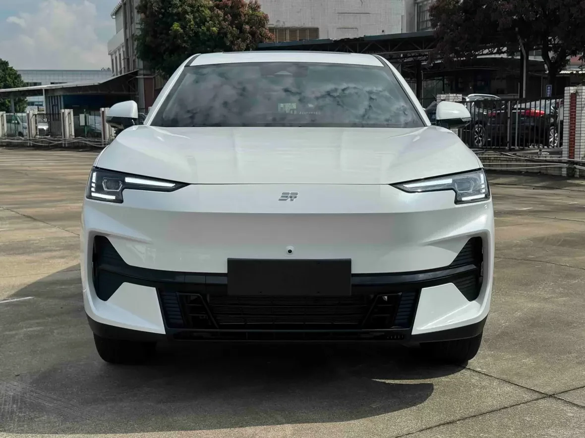 Jietu Shanhai JETOUR SHANHAI L6  из Китая