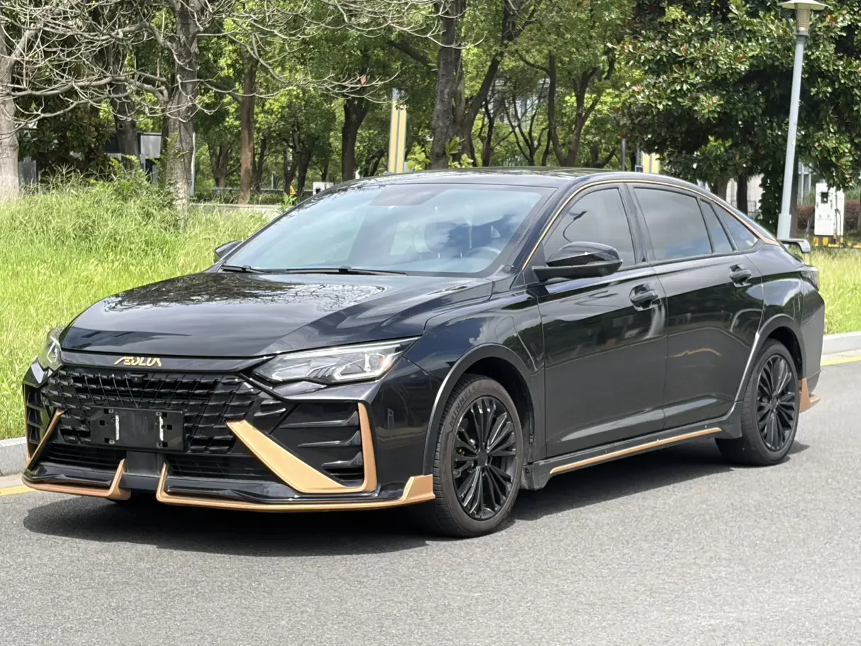 Dongfeng Yixuan MAX