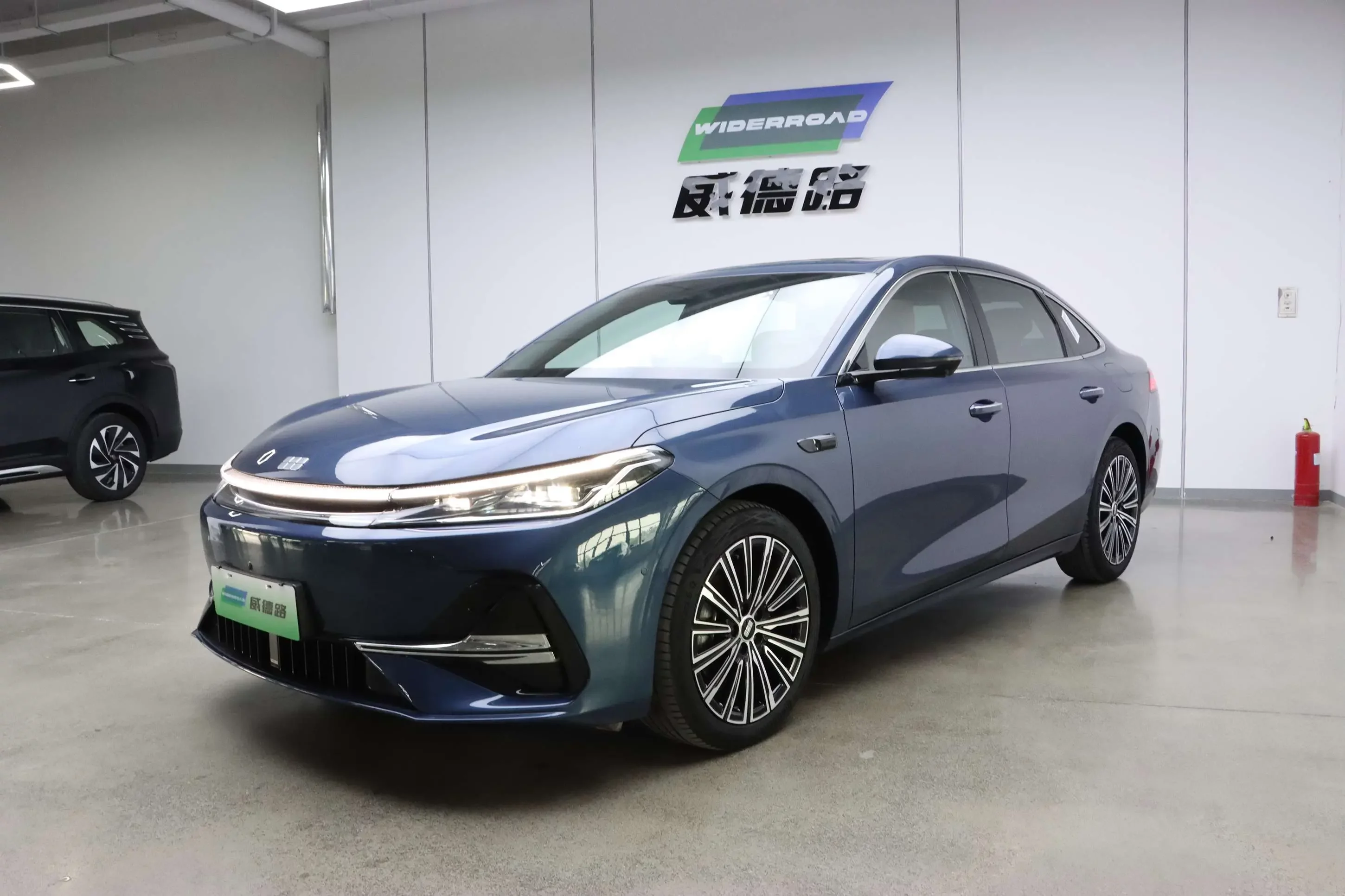 Geely Galaxy A7 EM