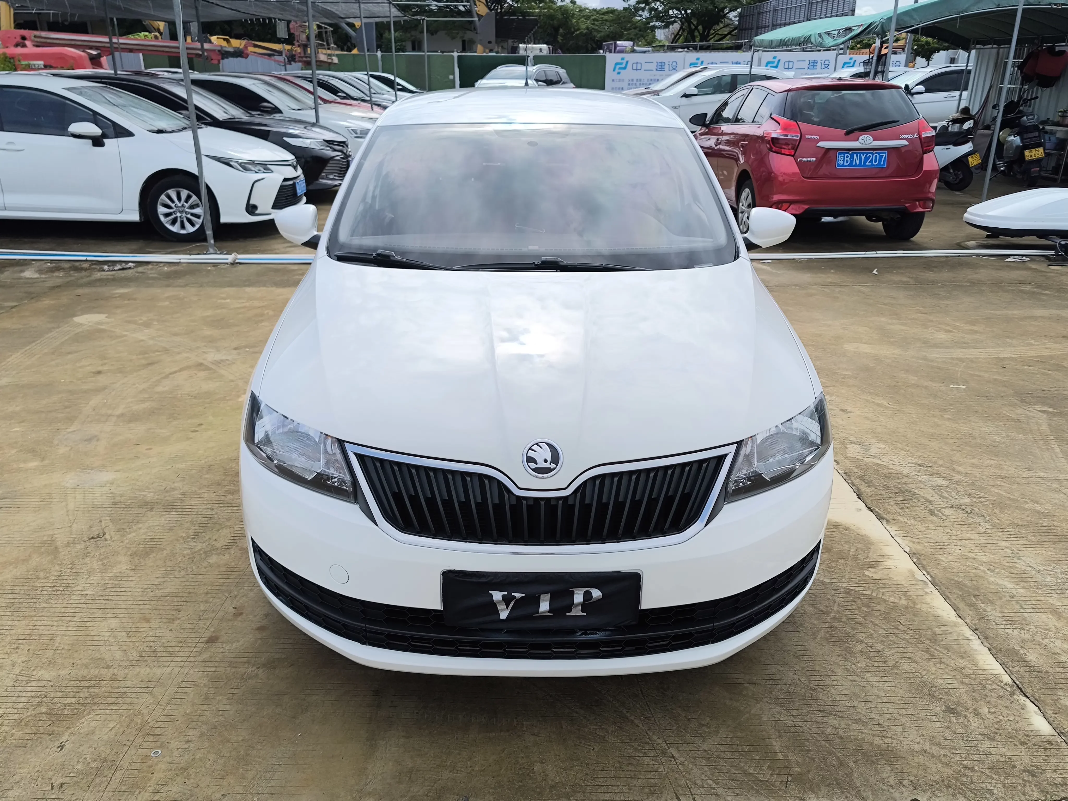 Skoda Xin Dong  из Китая