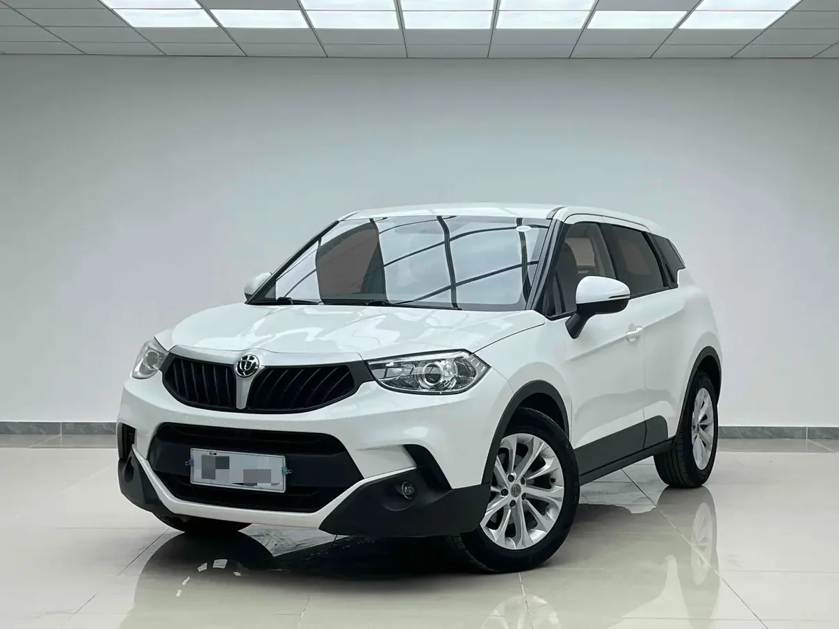 Brilliance China V3  из Китая