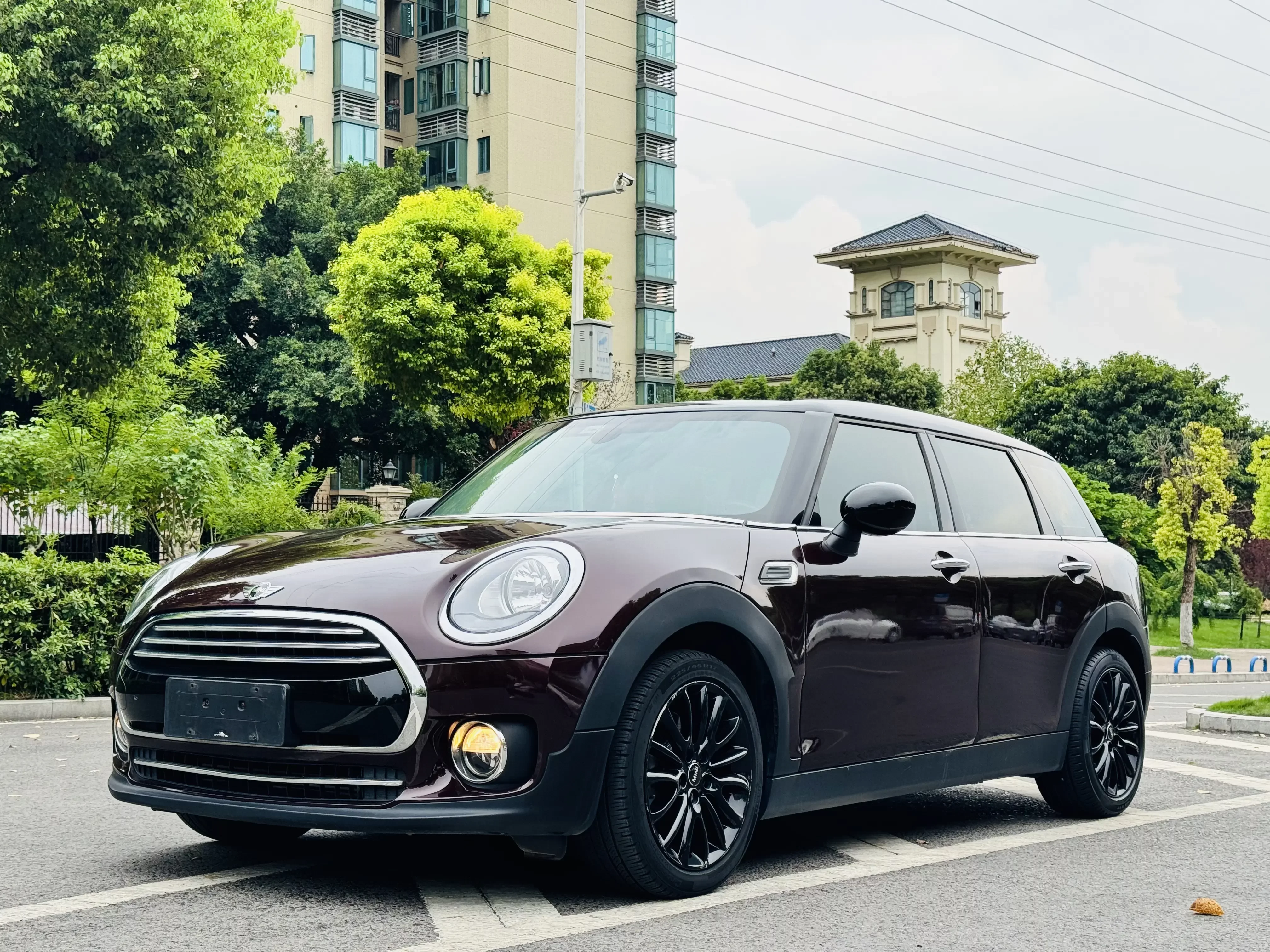 MINI CLUBMAN  из Китая