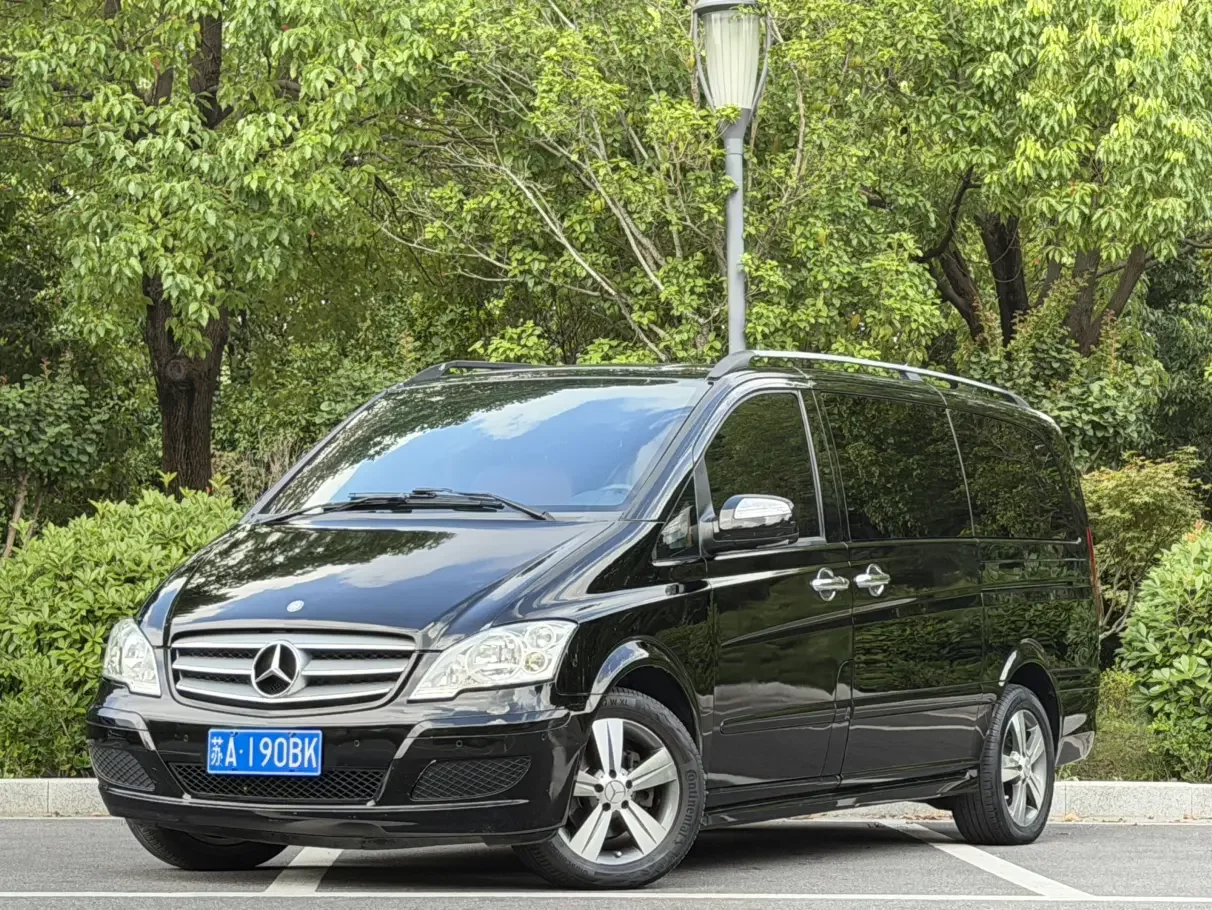 Mercedes-Benz Viano