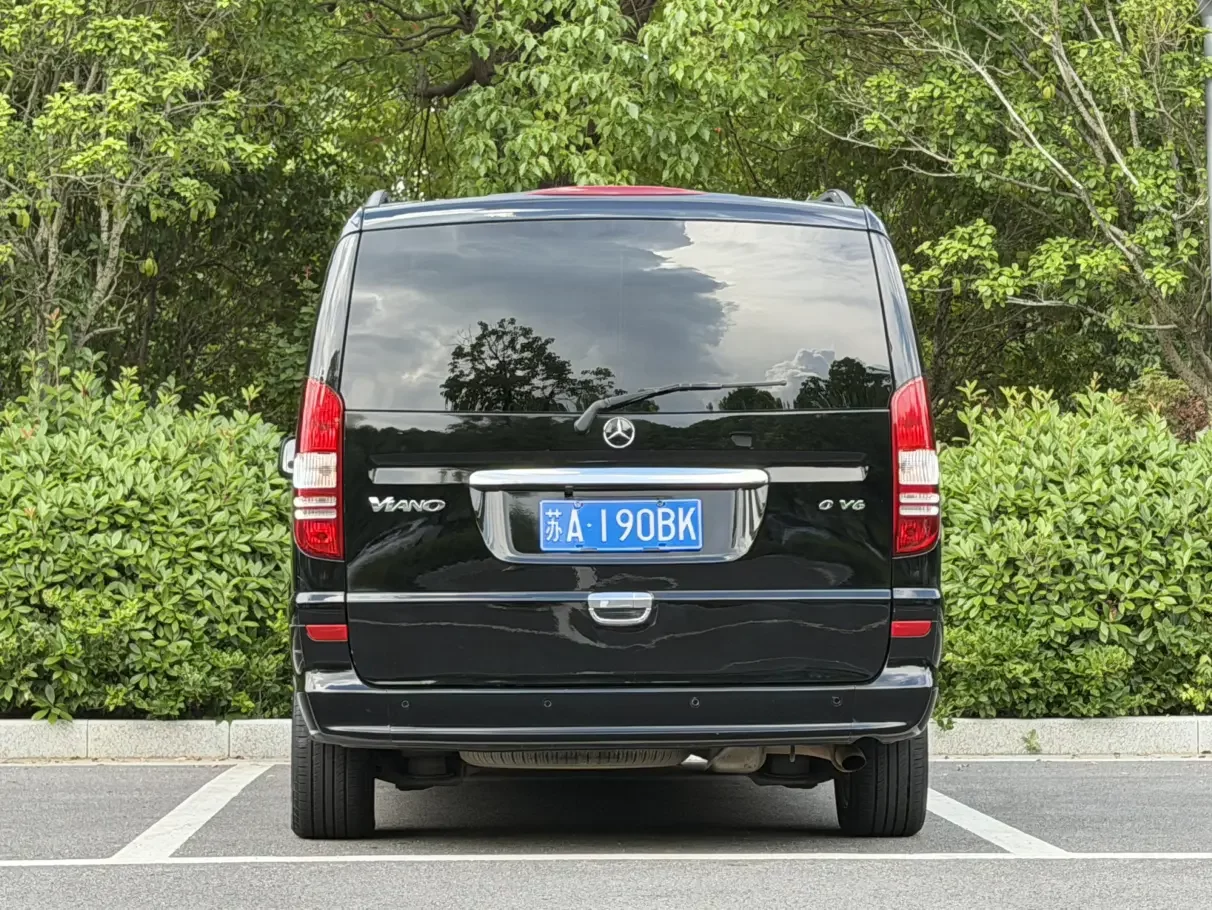 Mercedes-Benz Viano