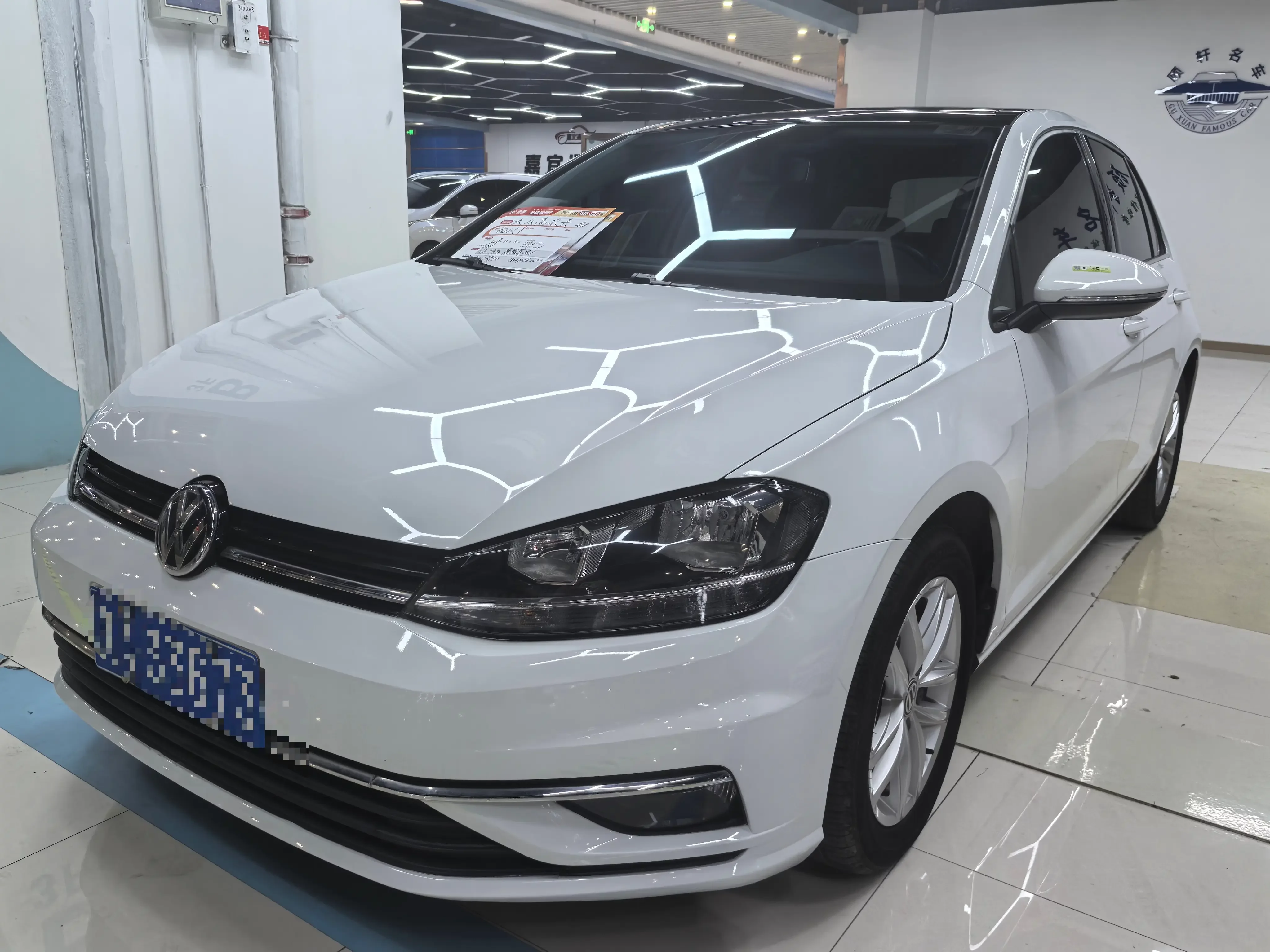 Volkswagen golf
