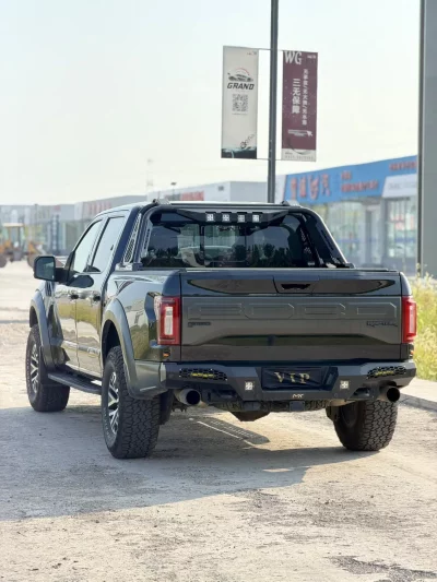 Ford F-150 Raptor