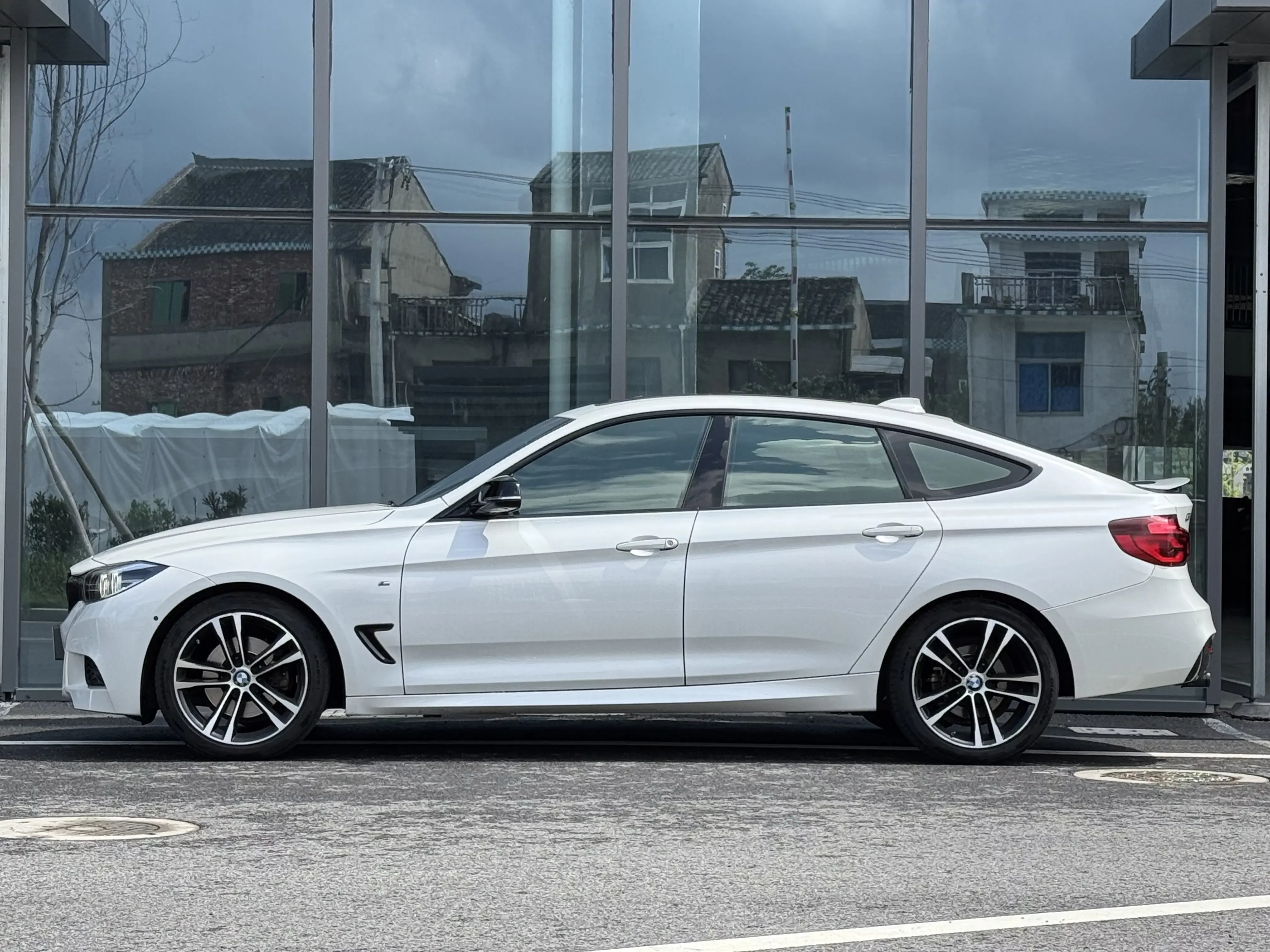 BMW 3 Series GT