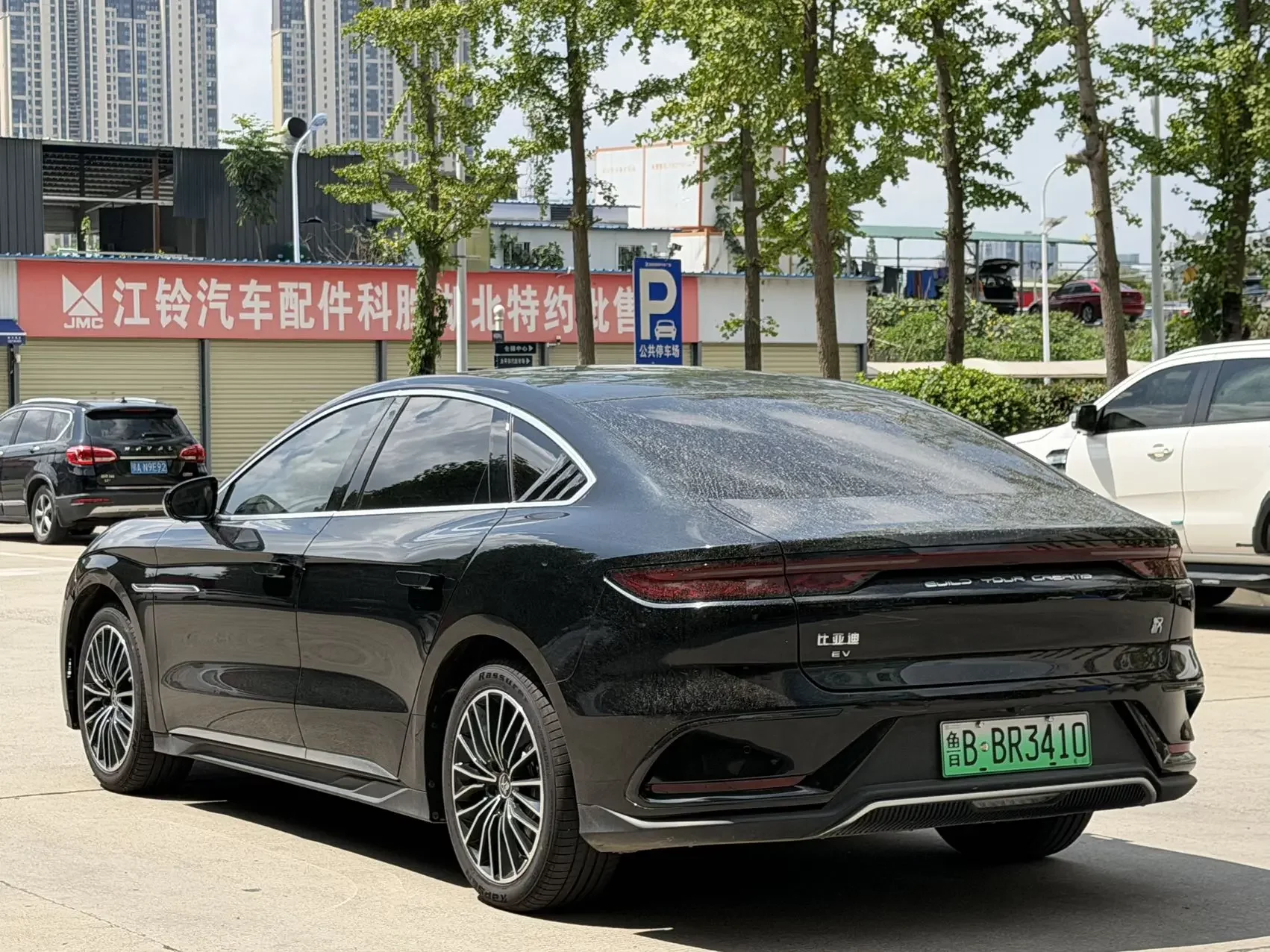 BYD Han EV