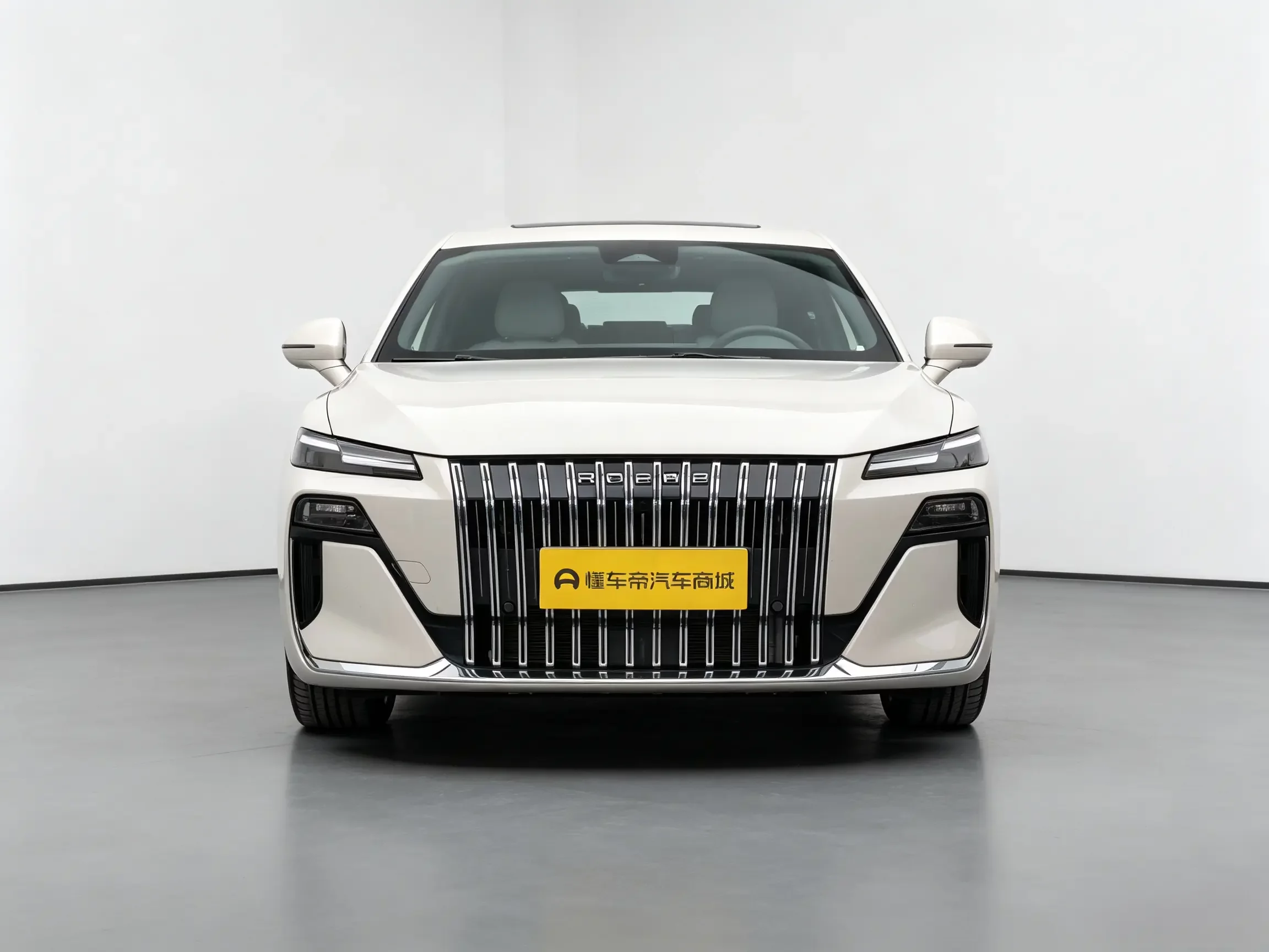 Roewe M7 DMH  из Китая