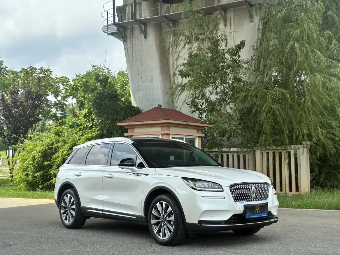 Lincoln adventurer