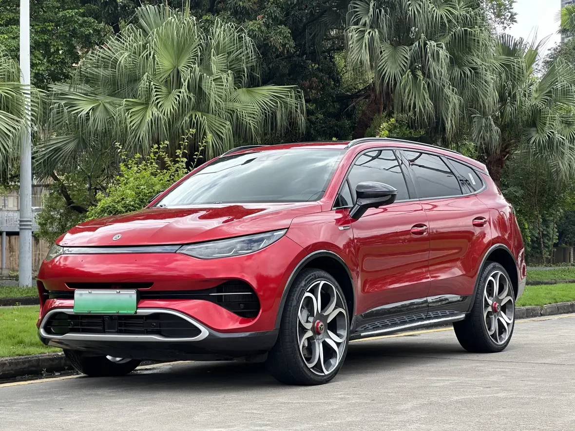 Denza X PHEV  из Китая