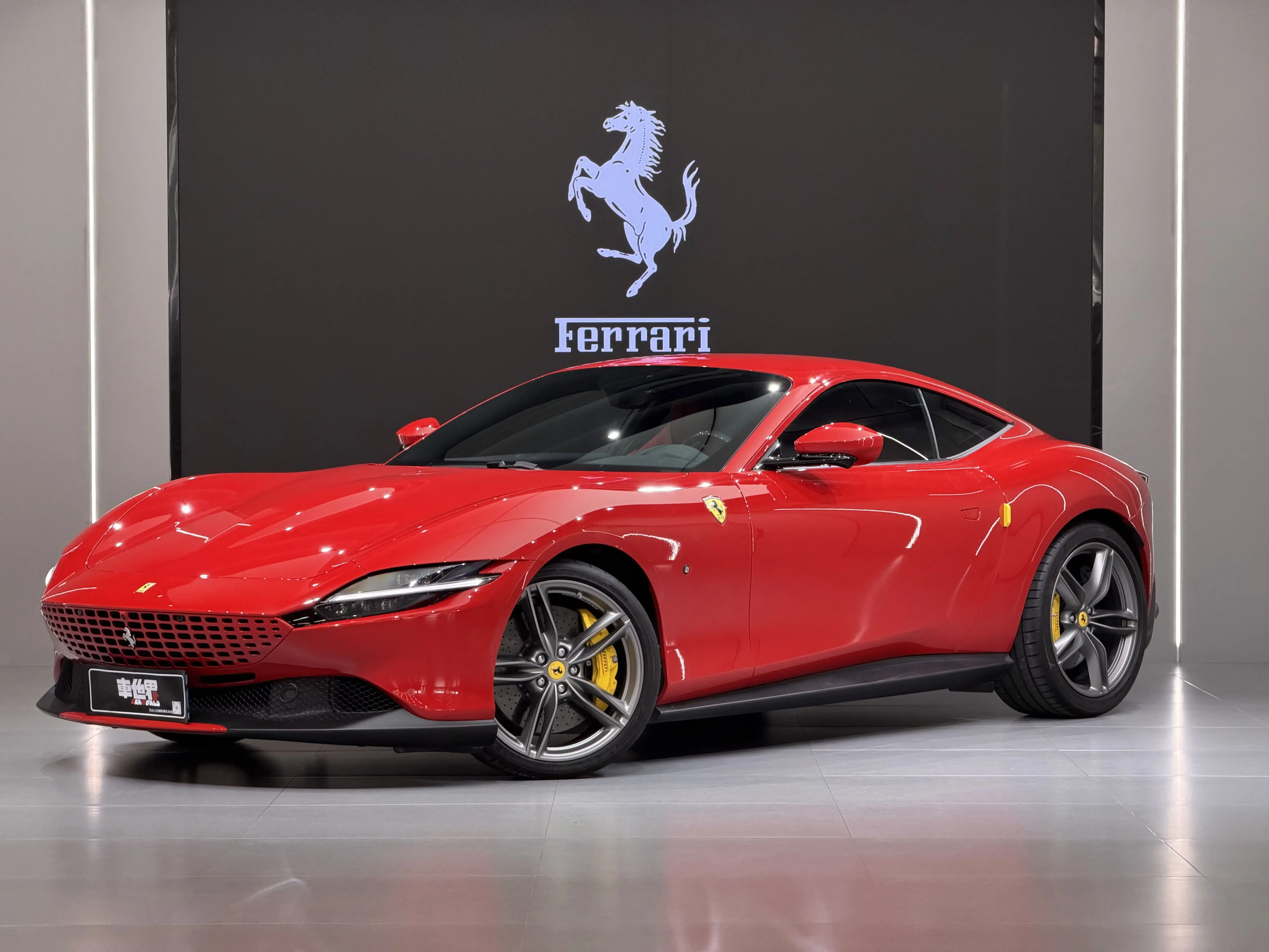 Ferrari Roma  из Китая