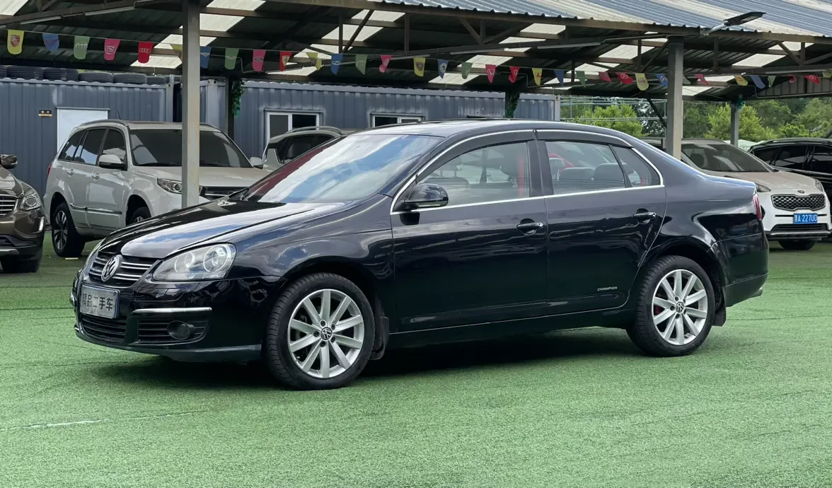 Volkswagen Sagitar