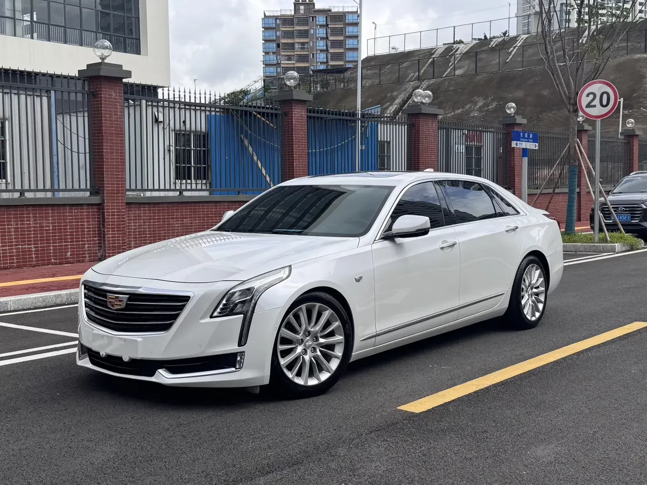 Cadillac CT6