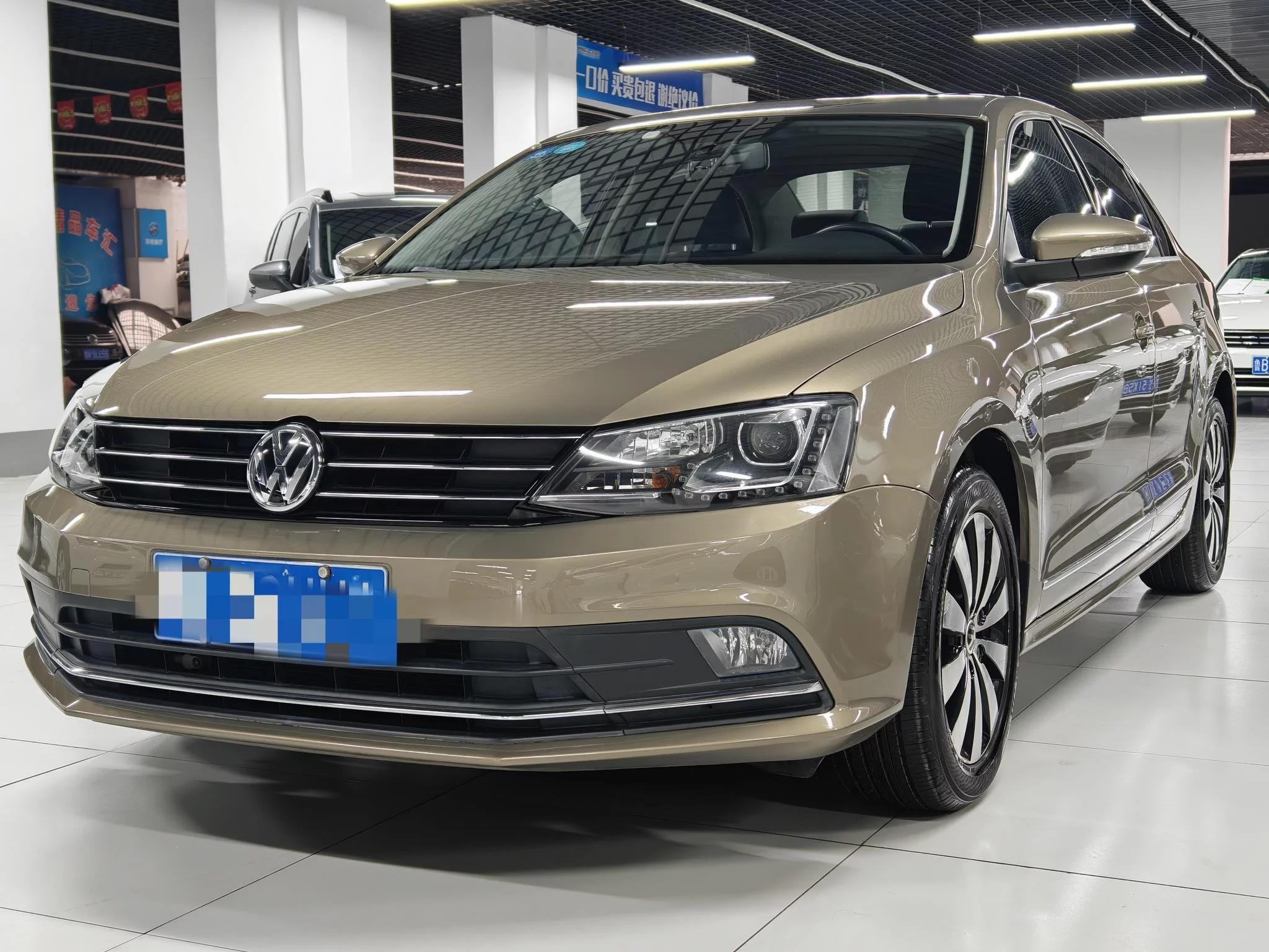 Volkswagen Sagitar