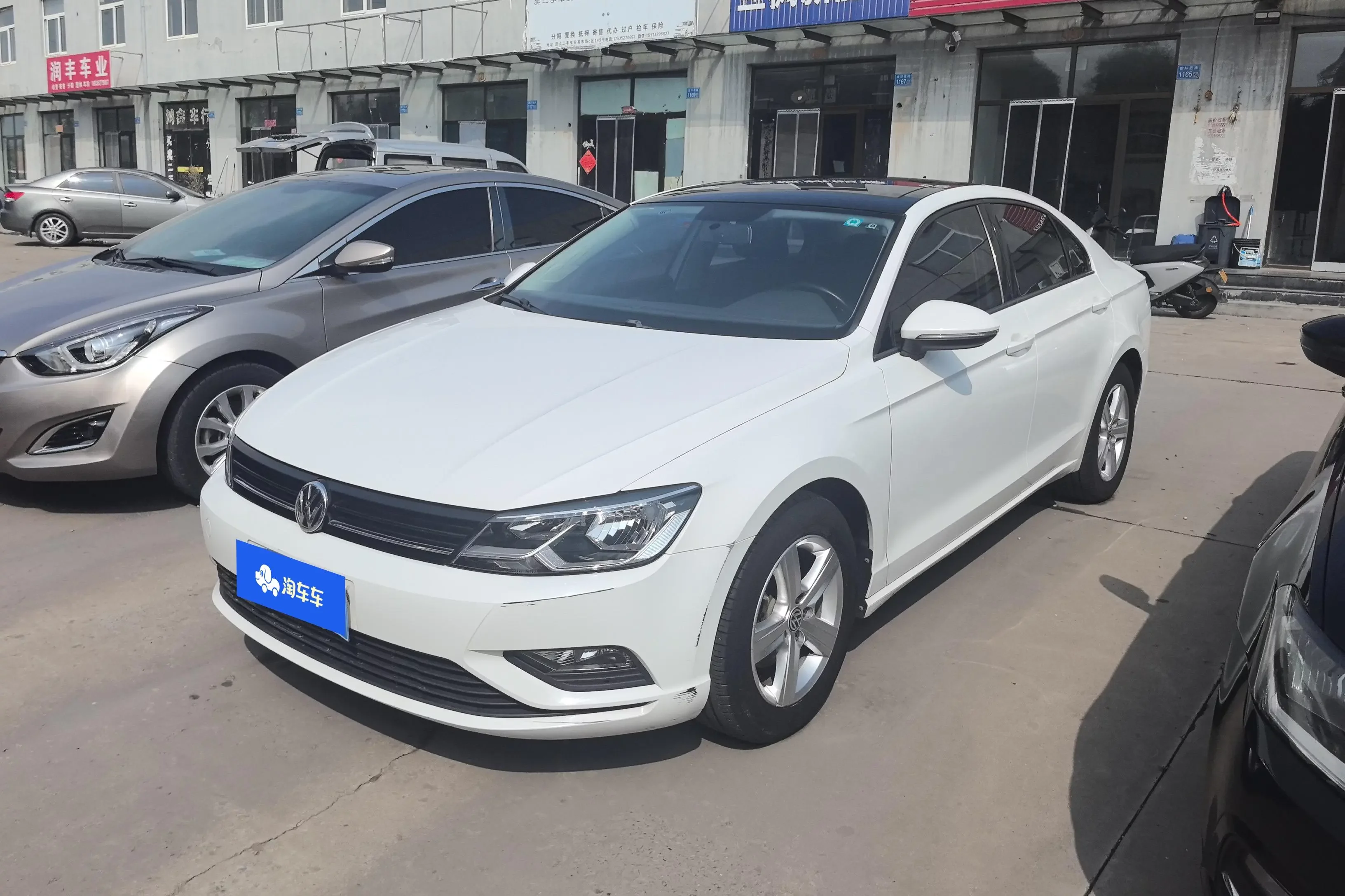 Volkswagen Lamando