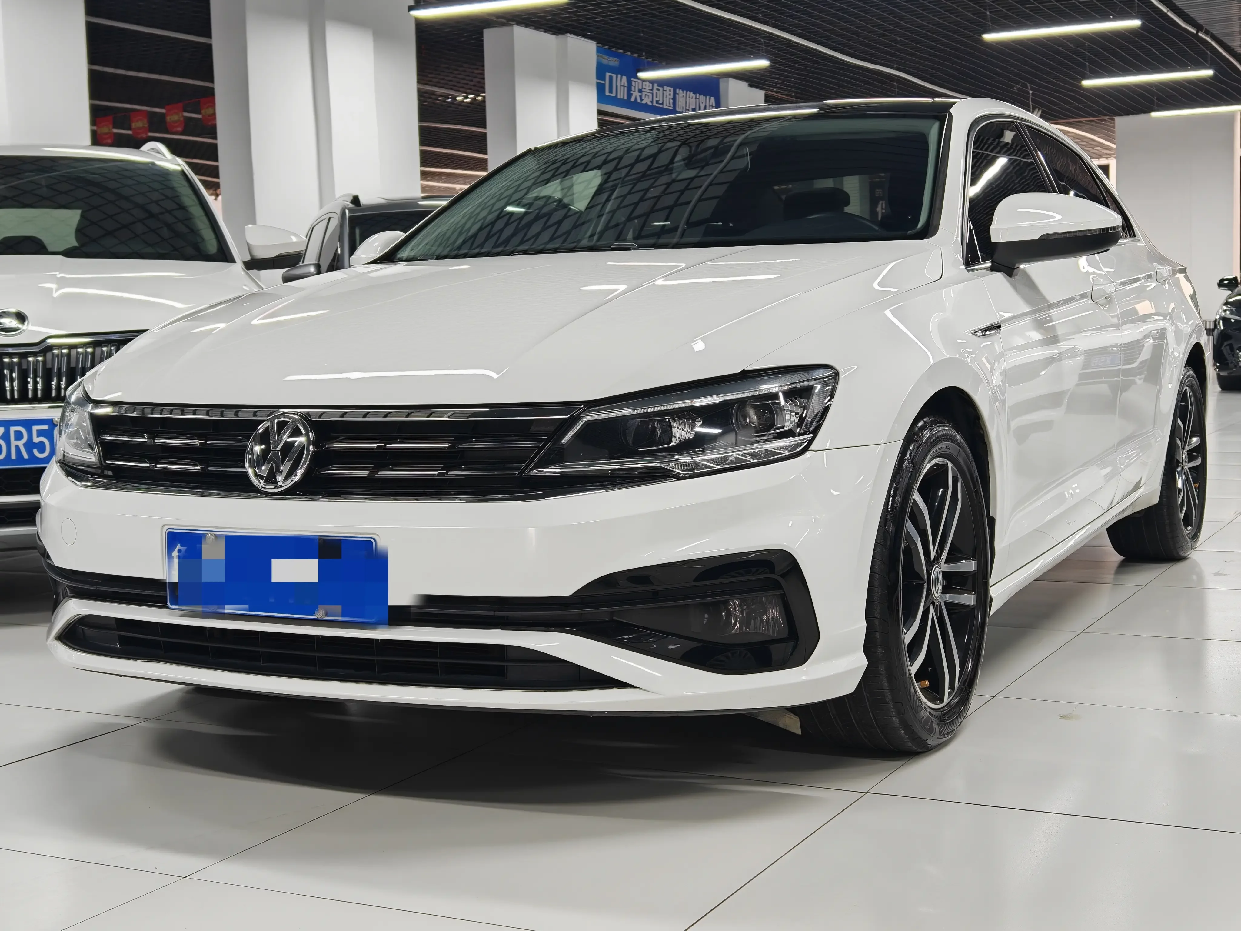 Volkswagen Lamando