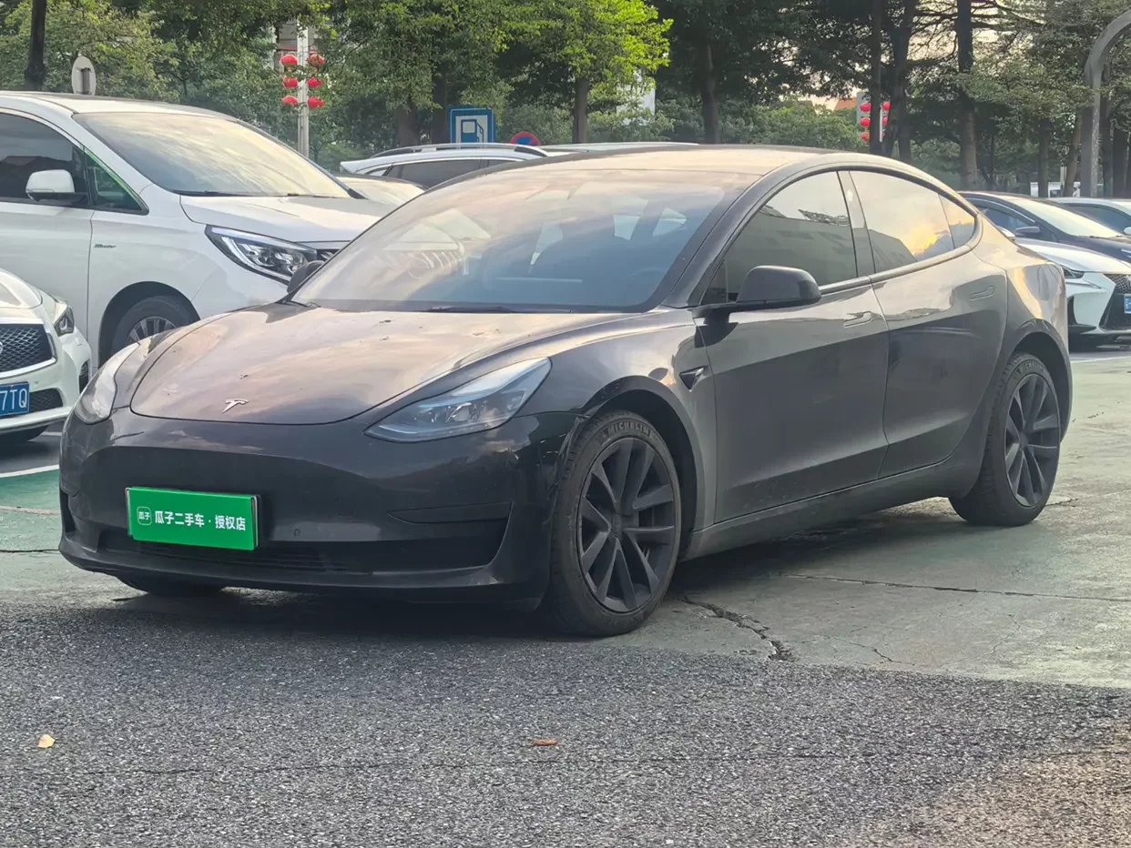 Tesla Model 3  из Китая