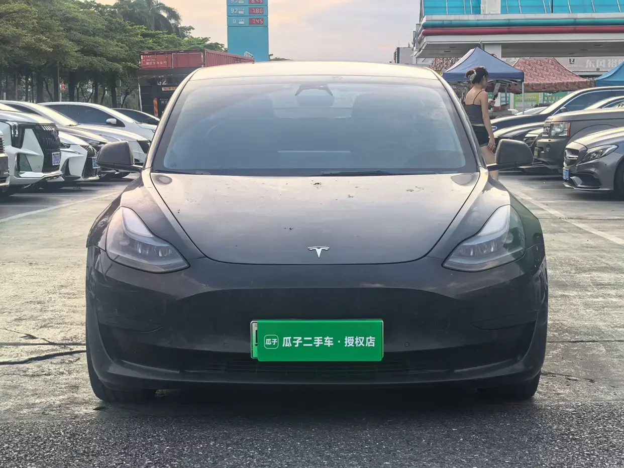 Tesla Model 3  из Китая