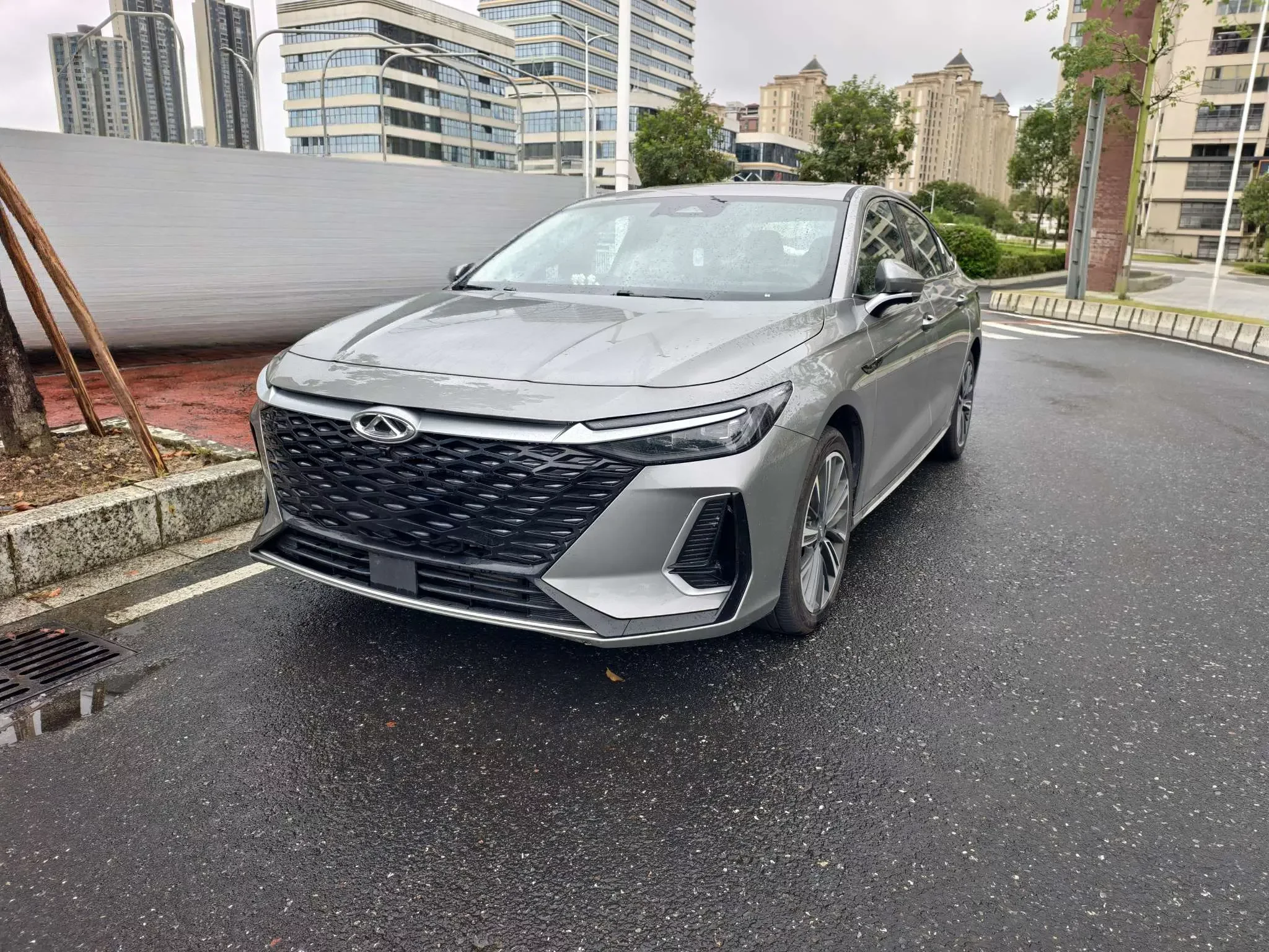 Chery Arrizo 8