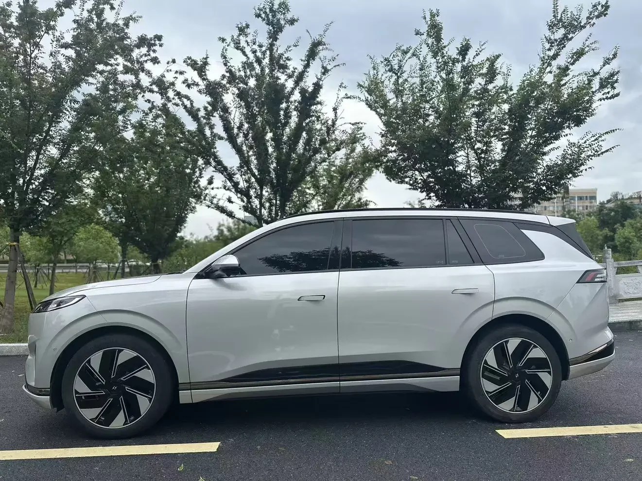 Dongfeng Yipai 008