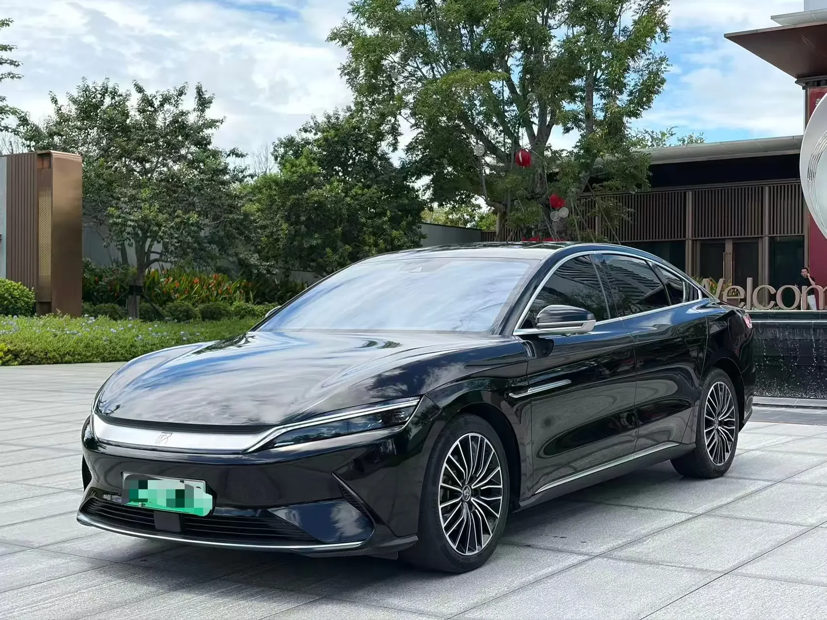 BYD Han EV
