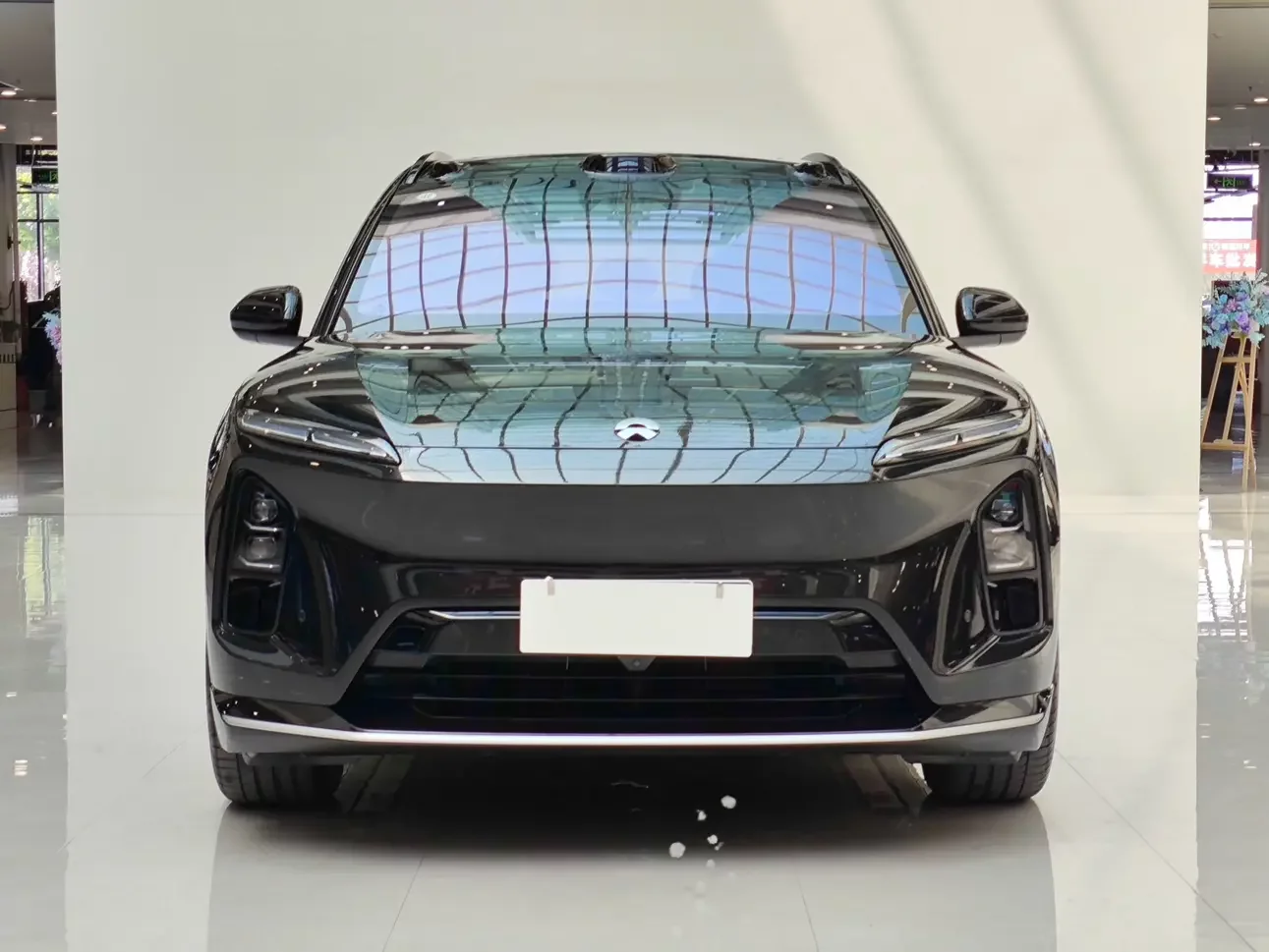 NIO ES6