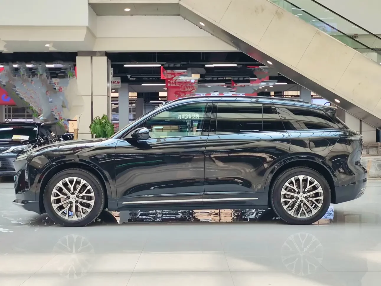 NIO ES6